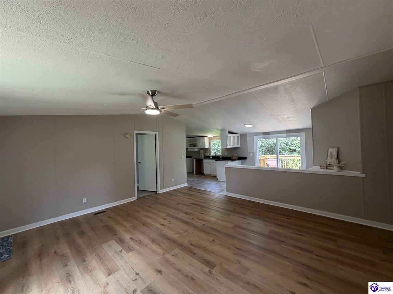 410 Ghen Road Property Photo 16