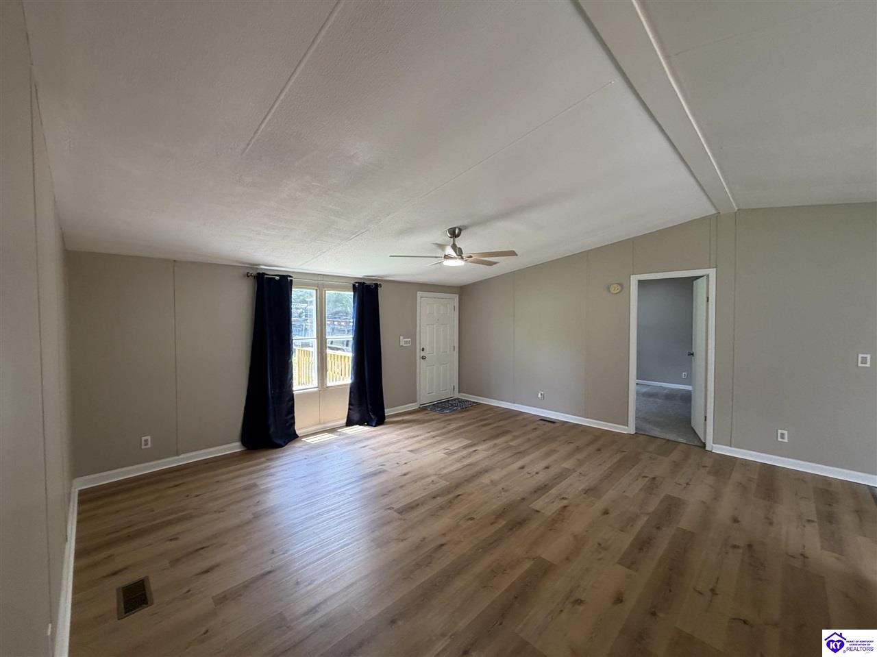 410 Ghen Road Property Photo 18