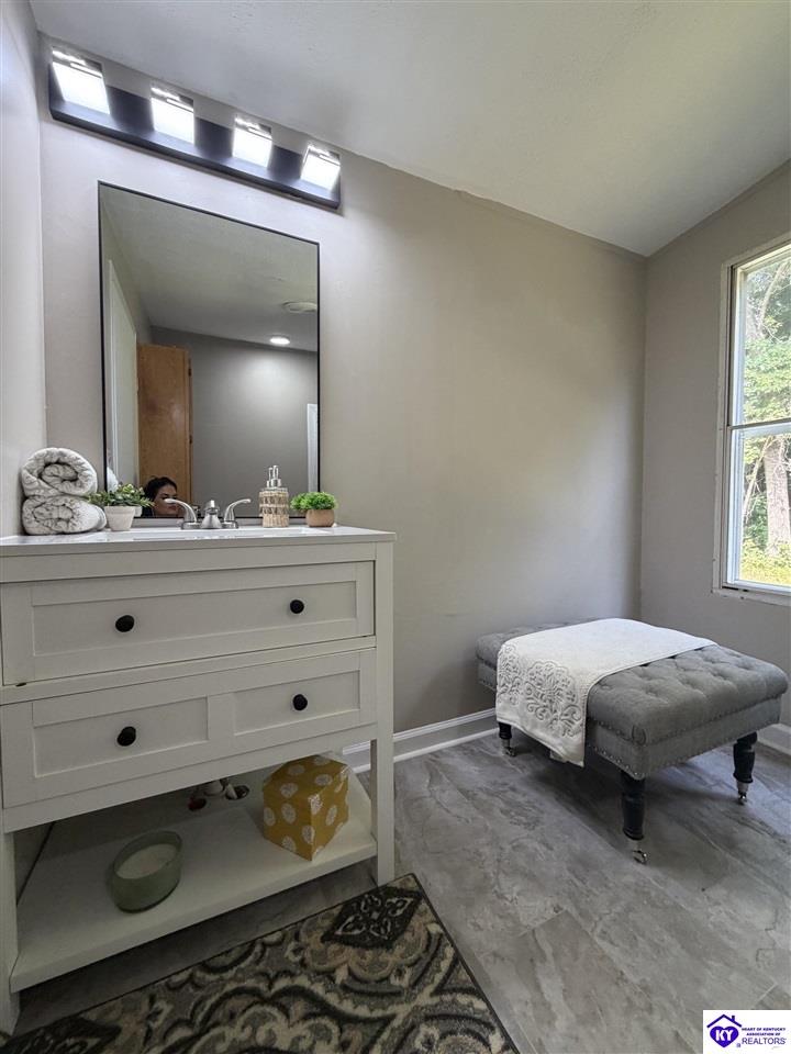 410 Ghen Road Property Photo 47