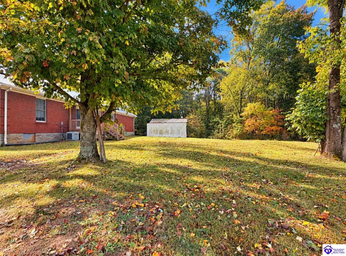 155 Davis Rd Property Photo 21