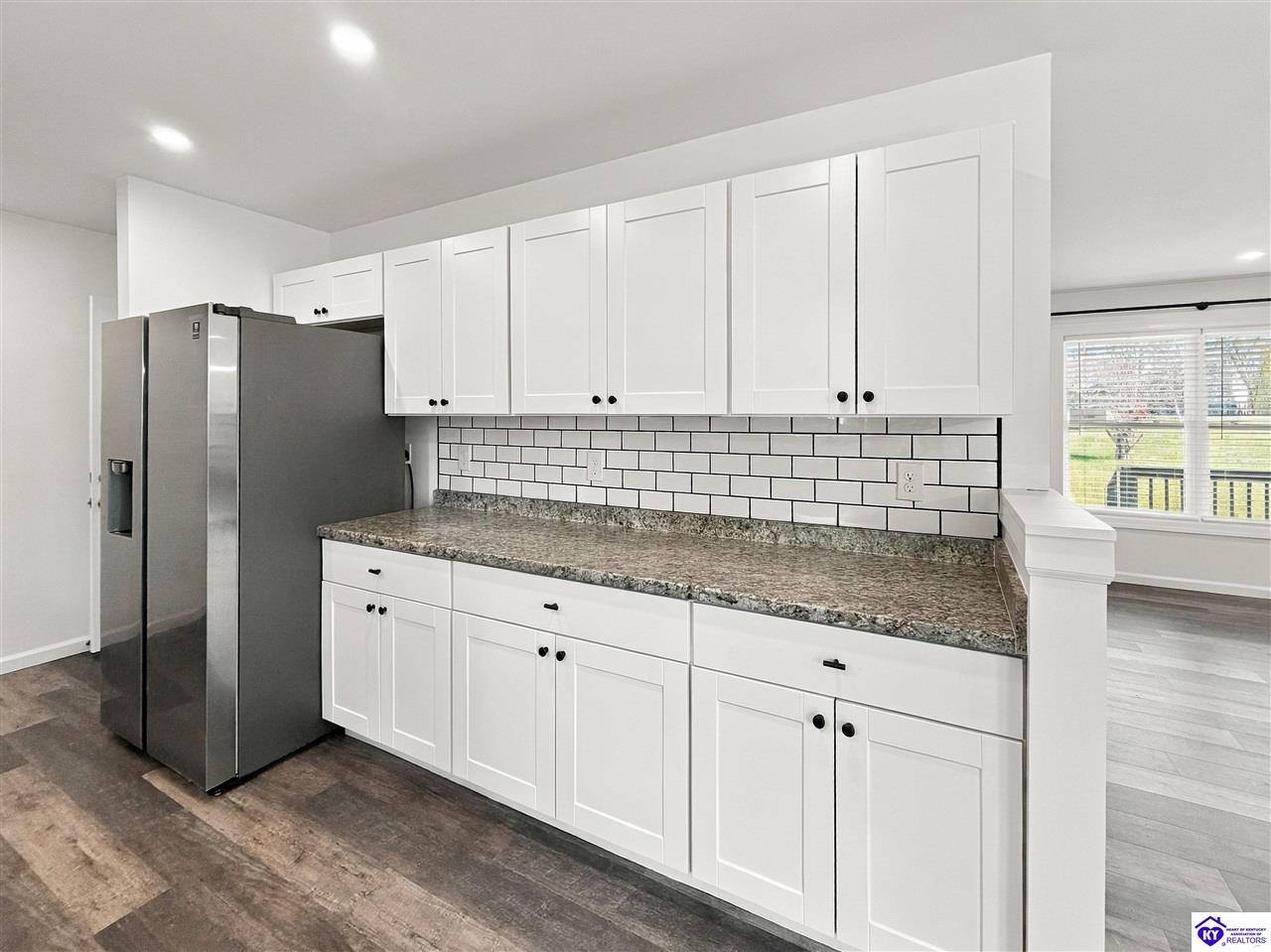 1518 Deering Lane Property Photo 11