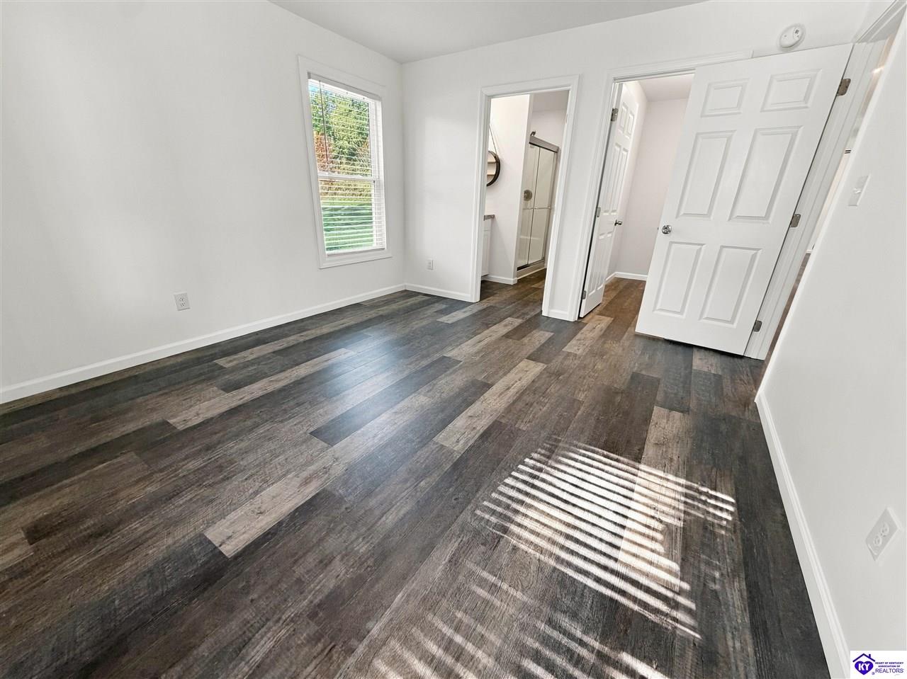 1518 Deering Lane Property Photo 17