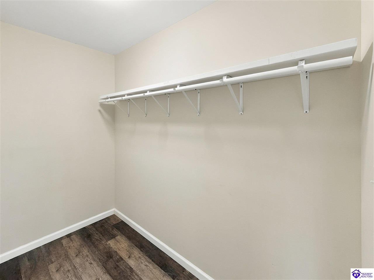 1518 Deering Lane Property Photo 28
