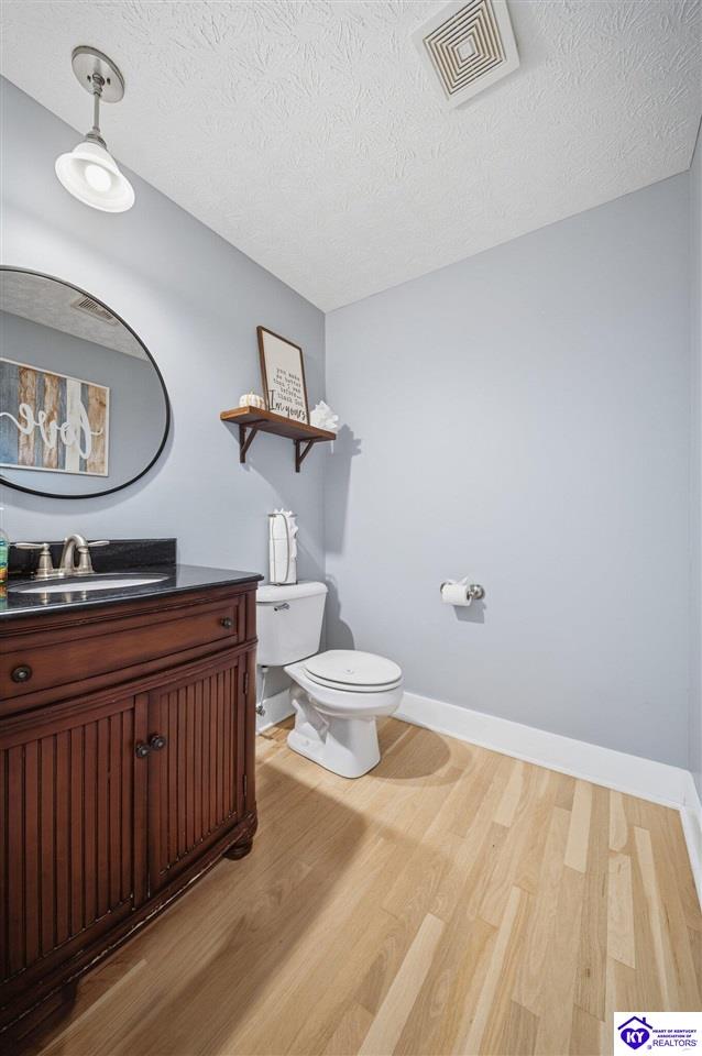 72 Colyers Lane Property Photo 12