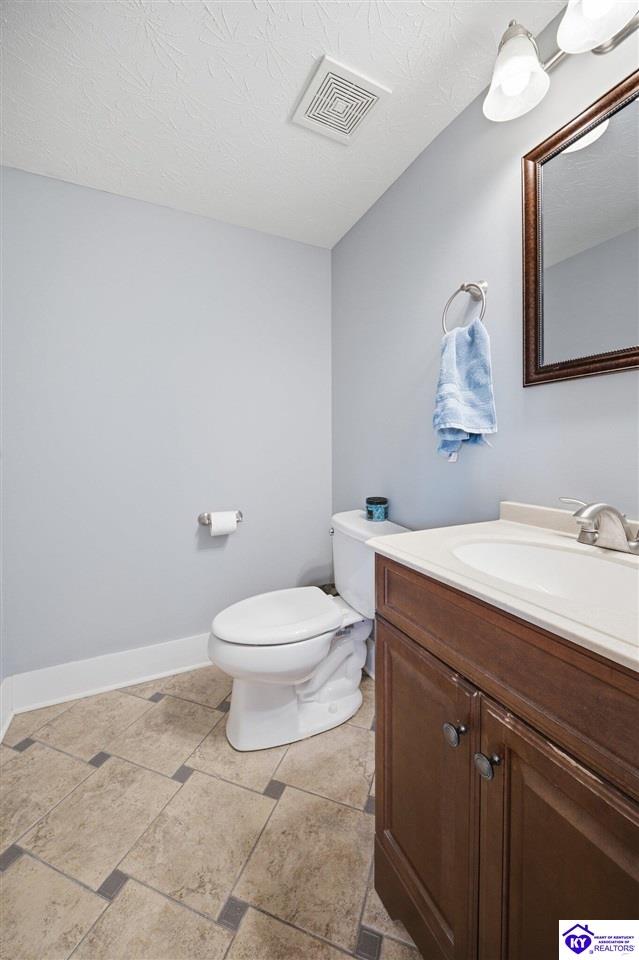 72 Colyers Lane Property Photo 31