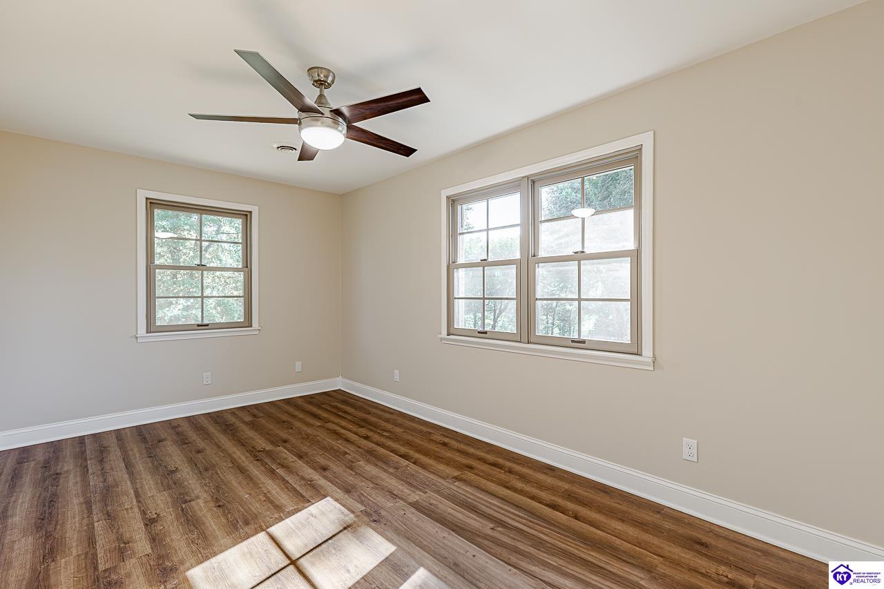 696 Pine Valley Drive Property Photo 20