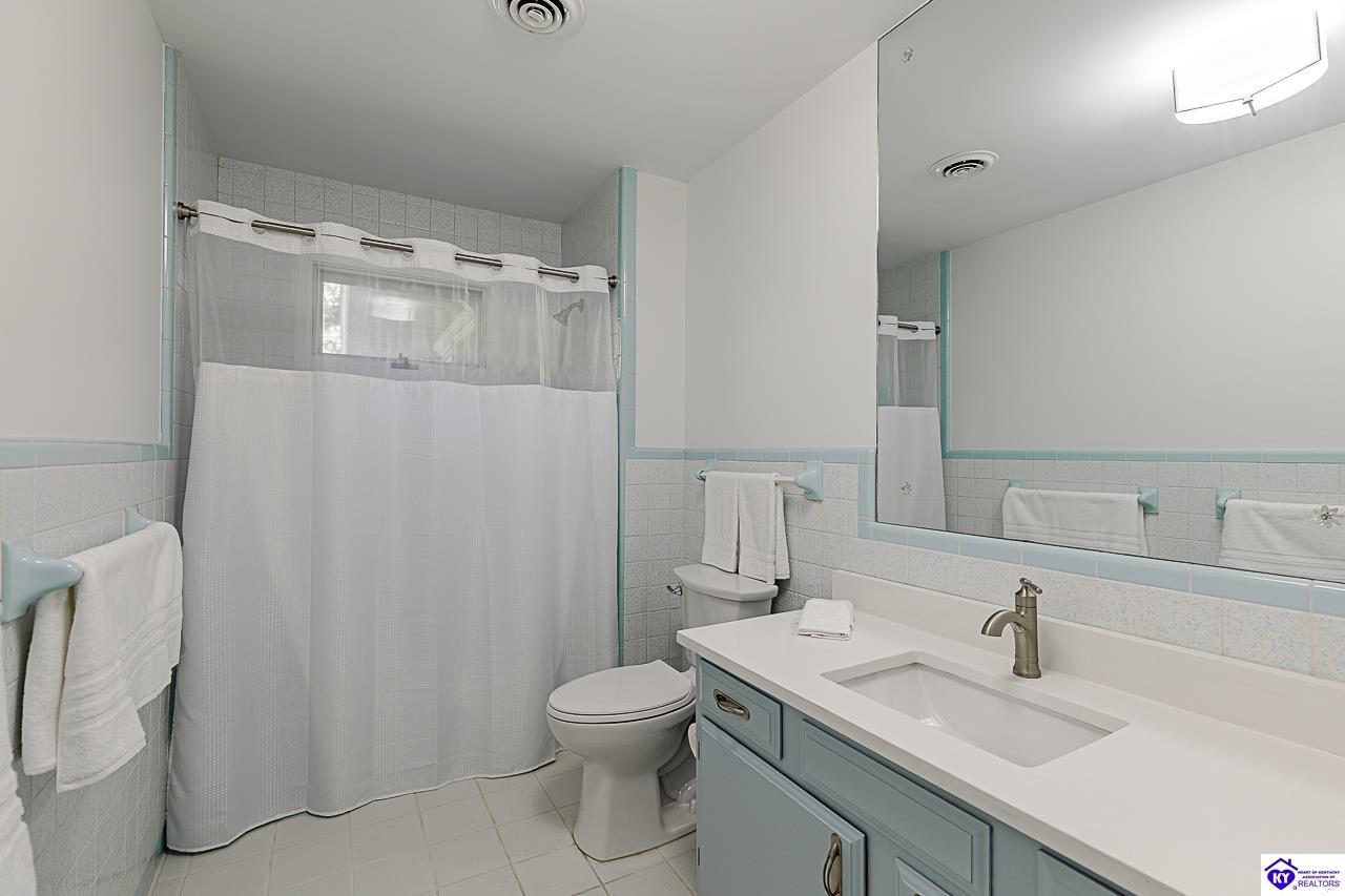 696 Pine Valley Drive Property Photo 24
