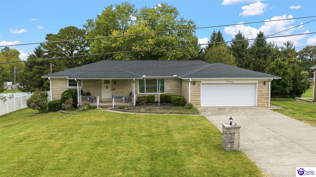 517 Jimwood Drive Property Photo 1