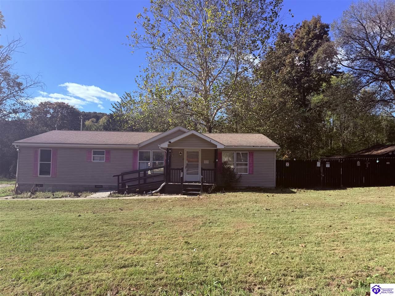 149 Quarry Loop Property Photo 2