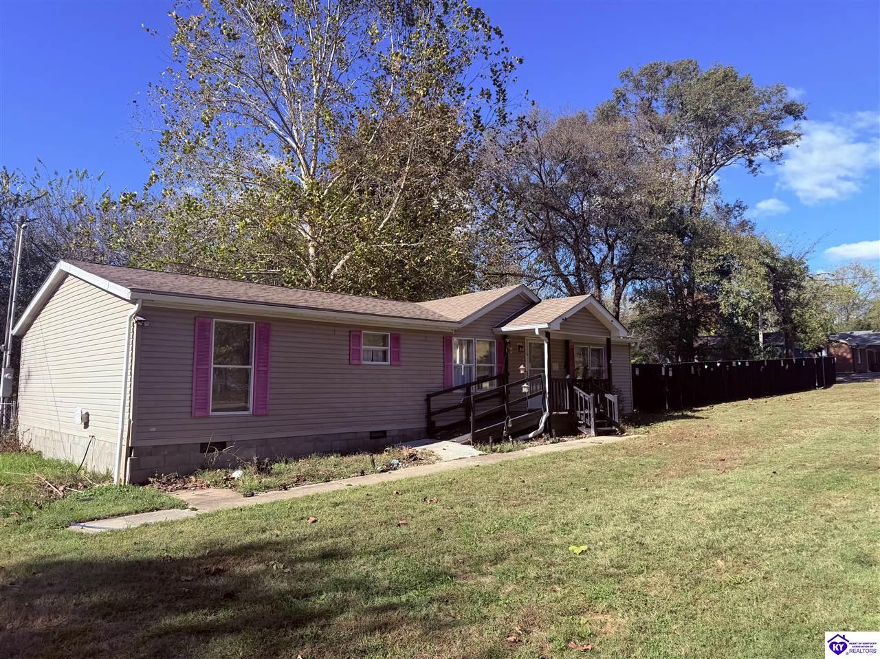 149 Quarry Loop Property Photo 3