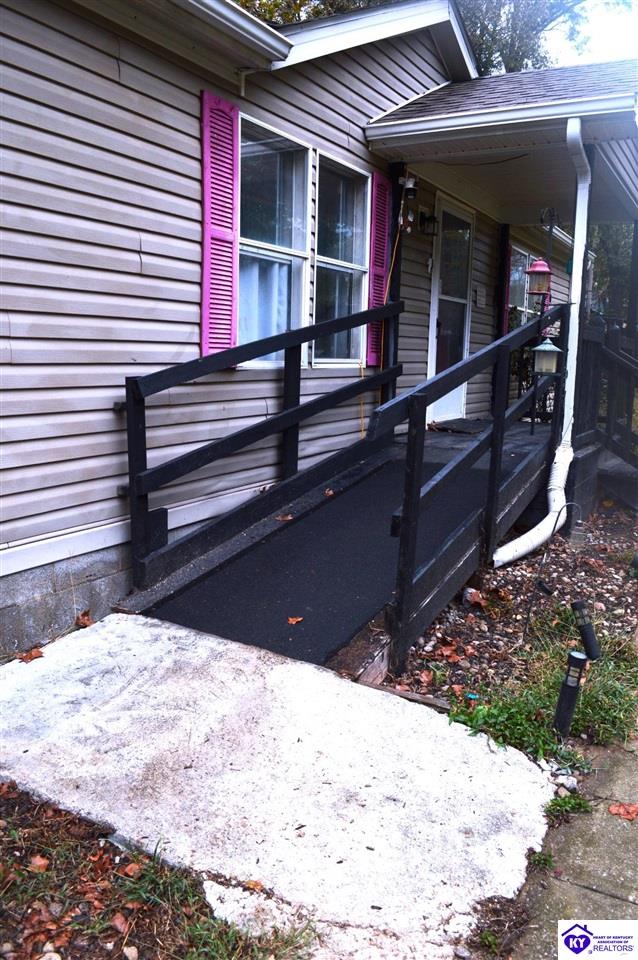 149 Quarry Loop Property Photo 4