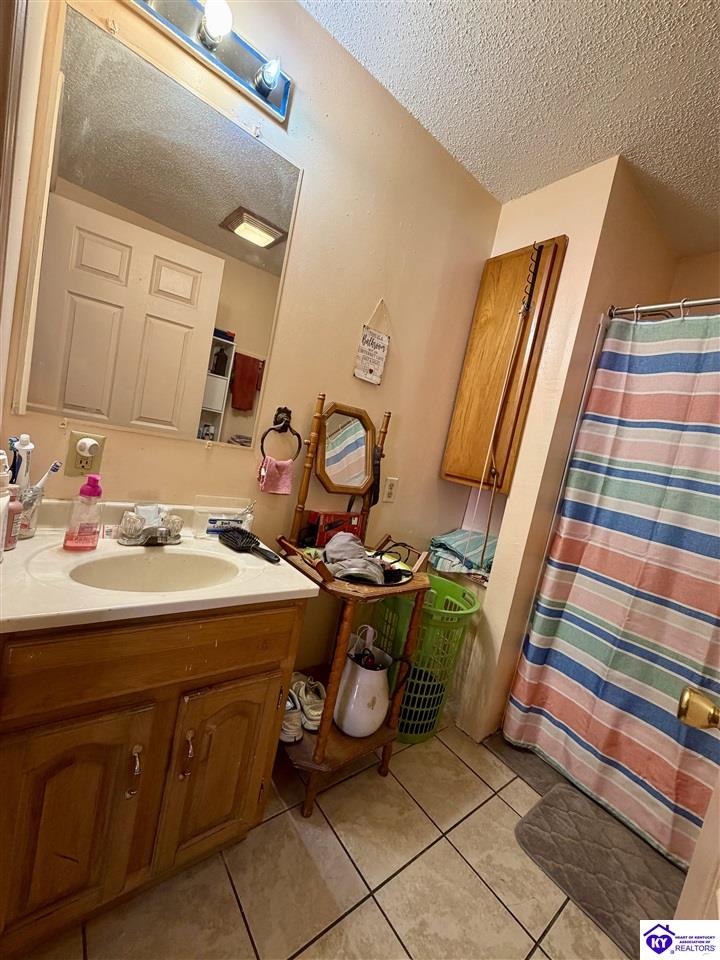 195 Riggs Street Property Photo 15