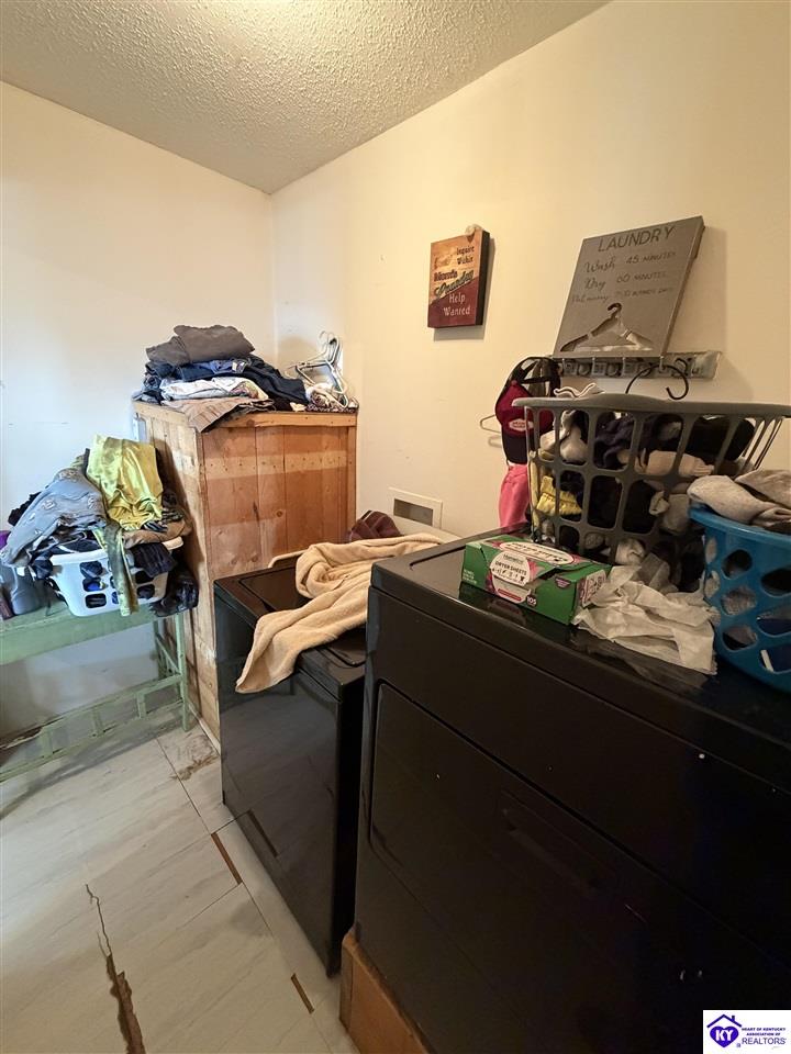 195 Riggs Street Property Photo 18