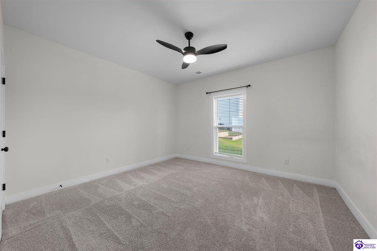 305 Ashwood Avenue Property Photo 23