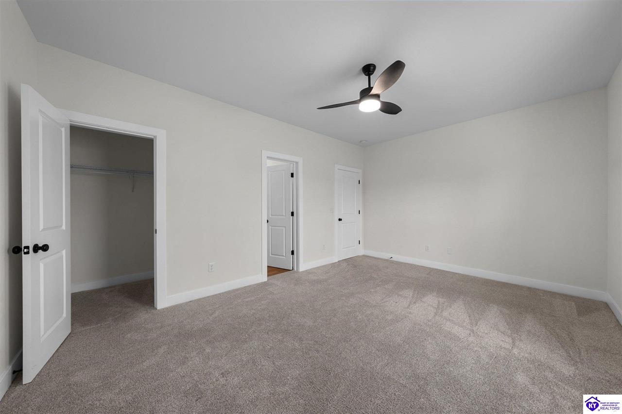 305 Ashwood Avenue Property Photo 29