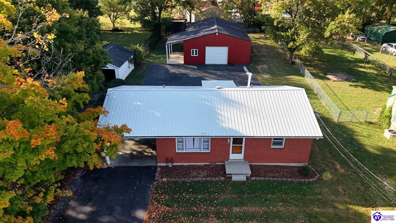 360 W Maple Avenue Property Photo 1