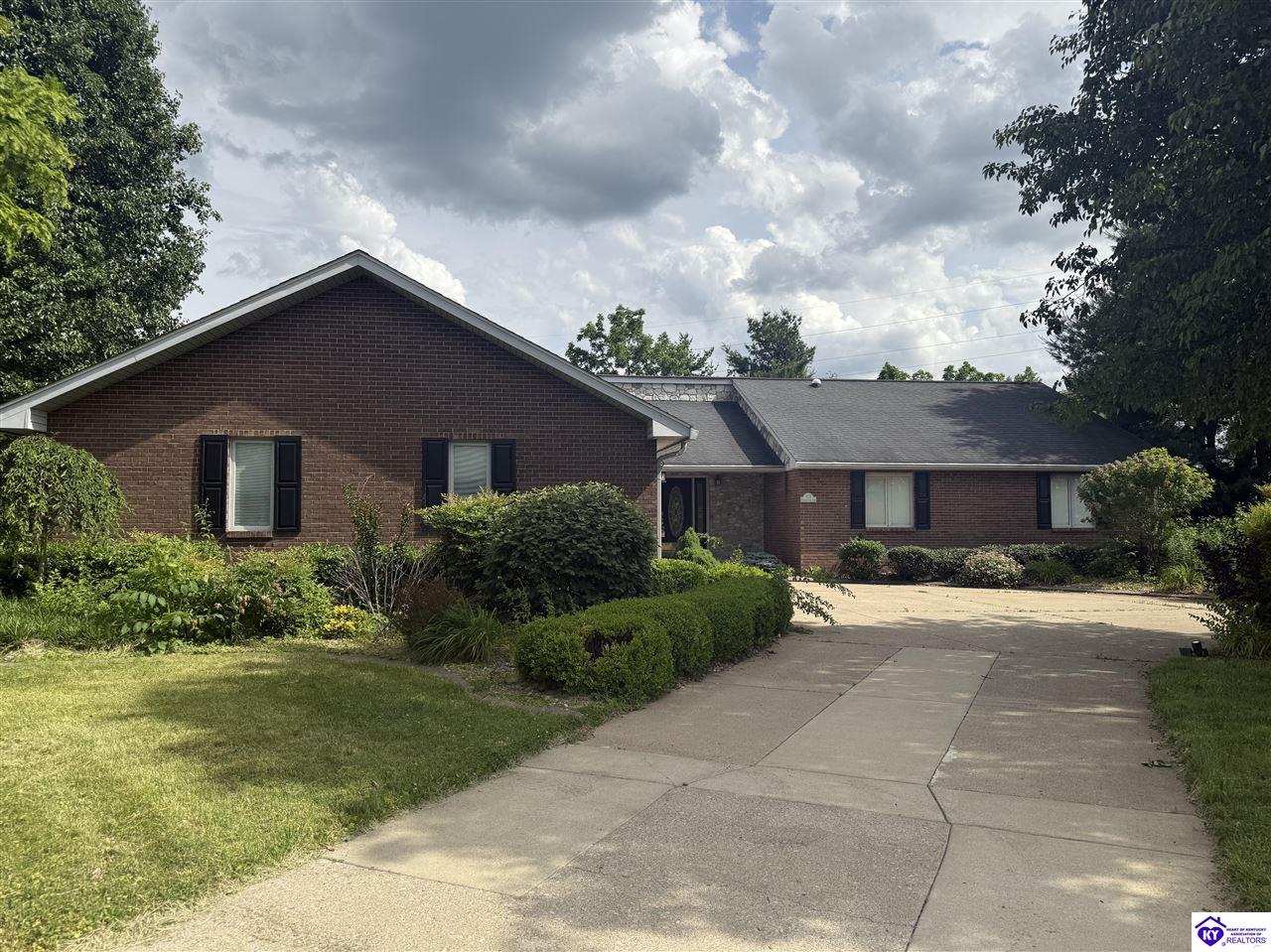 713 Freeman Lake Road Property Photo 1