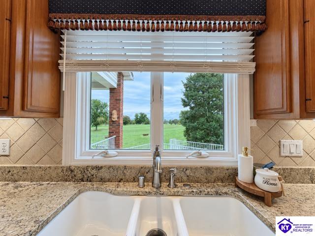 230 Roundtop Road Property Photo 18