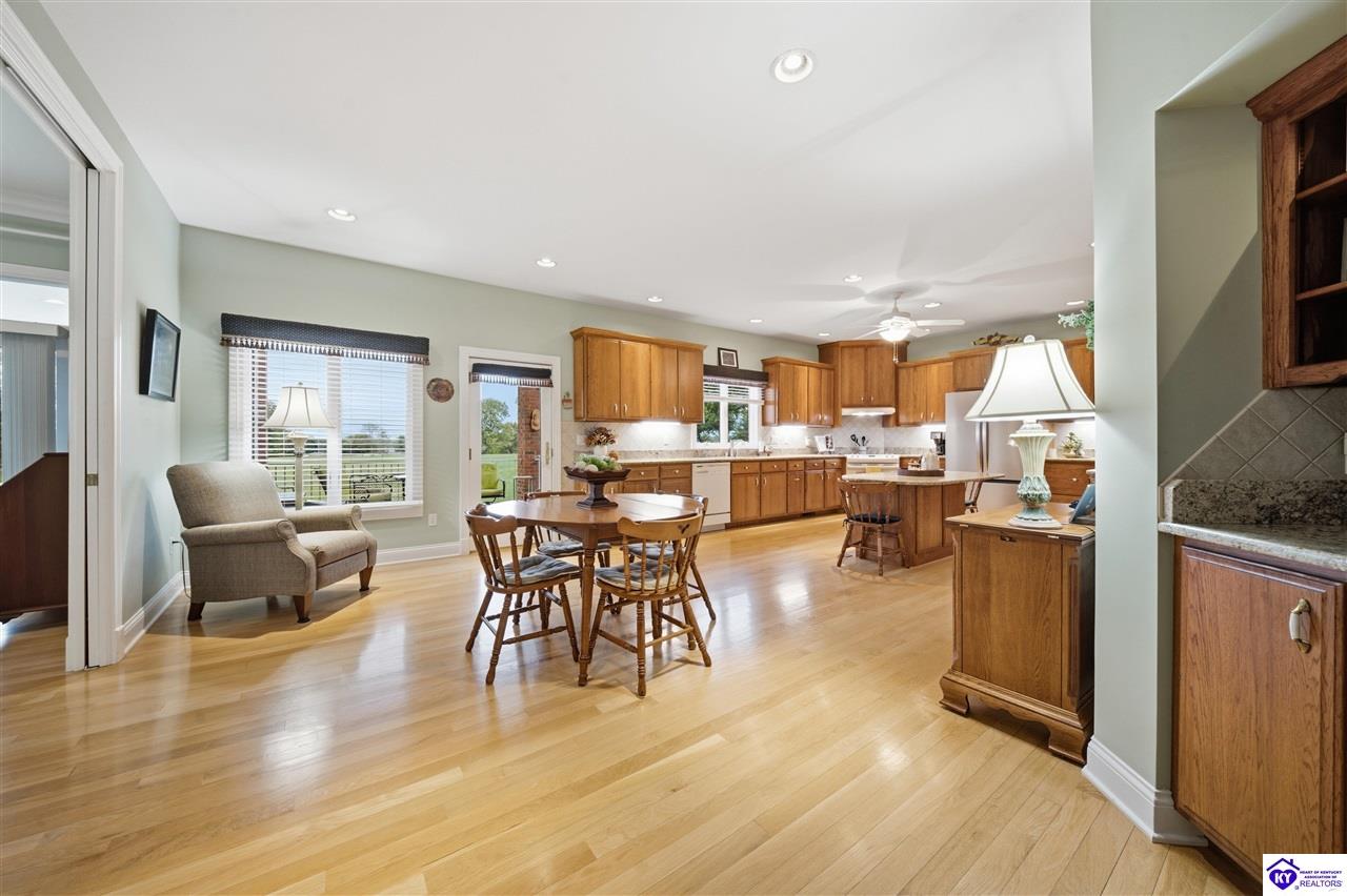 230 Roundtop Road Property Photo 21