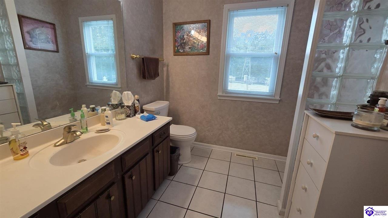 377 Leasor Lane Property Photo 11