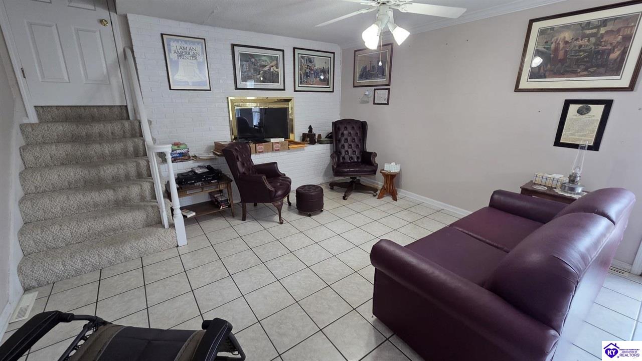 377 Leasor Lane Property Photo 16
