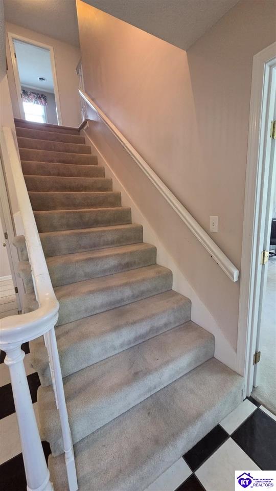 377 Leasor Lane Property Photo 22