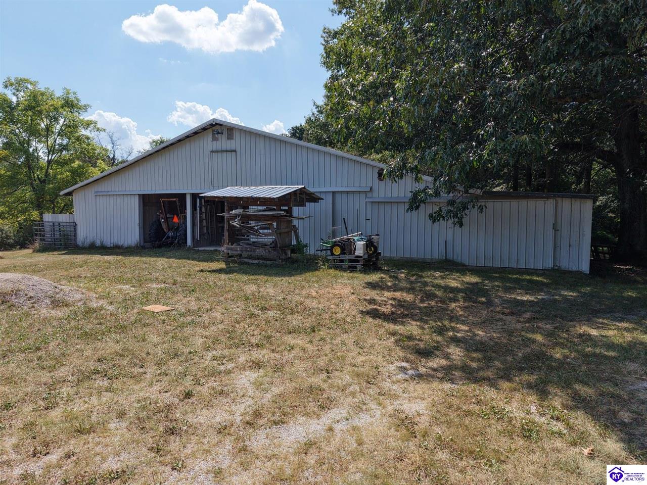 377 Leasor Lane Property Photo 43