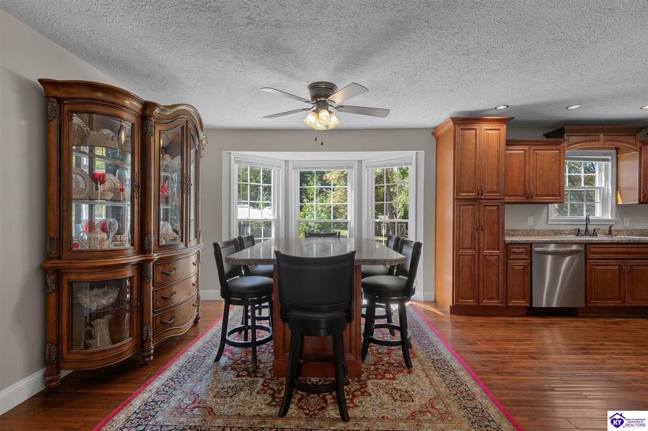 770 Bates Road Property Photo 11