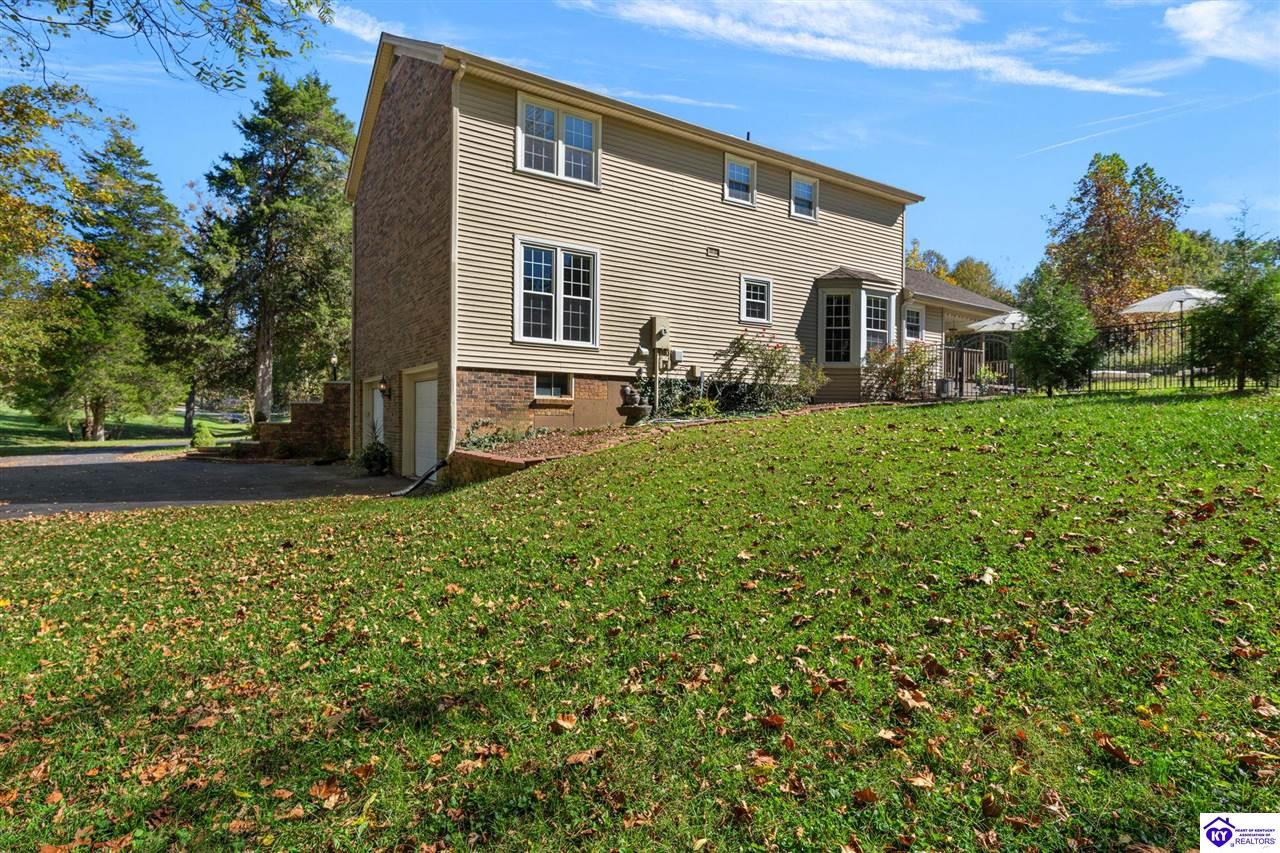 770 Bates Road Property Photo 30