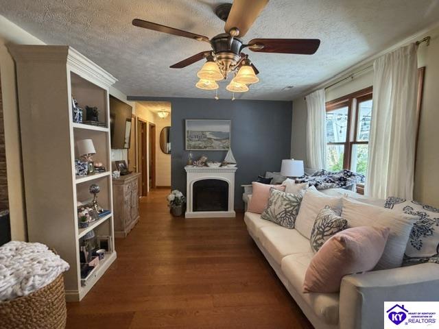 1070 Cave Heights Lane Property Photo 10