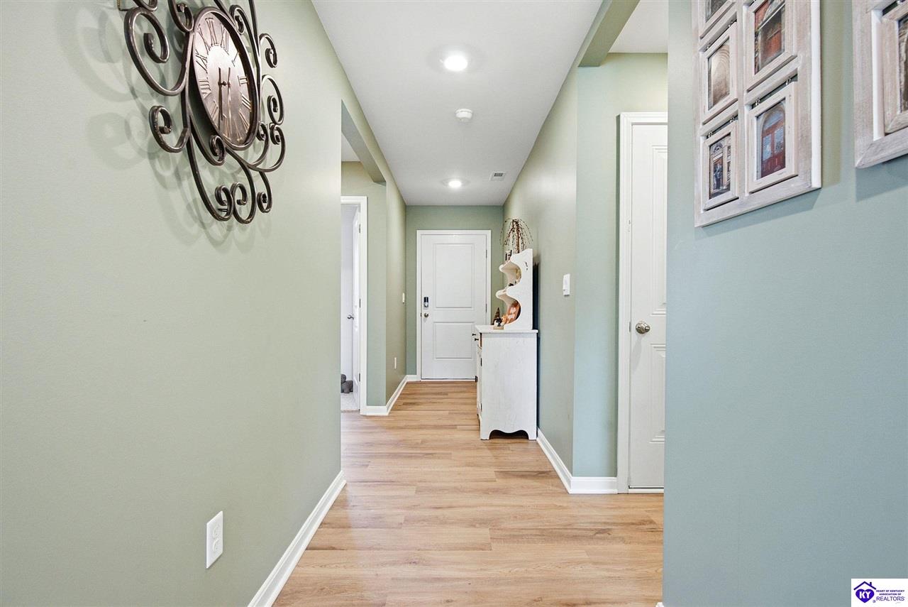 150 Saratoga Ln Property Photo 11