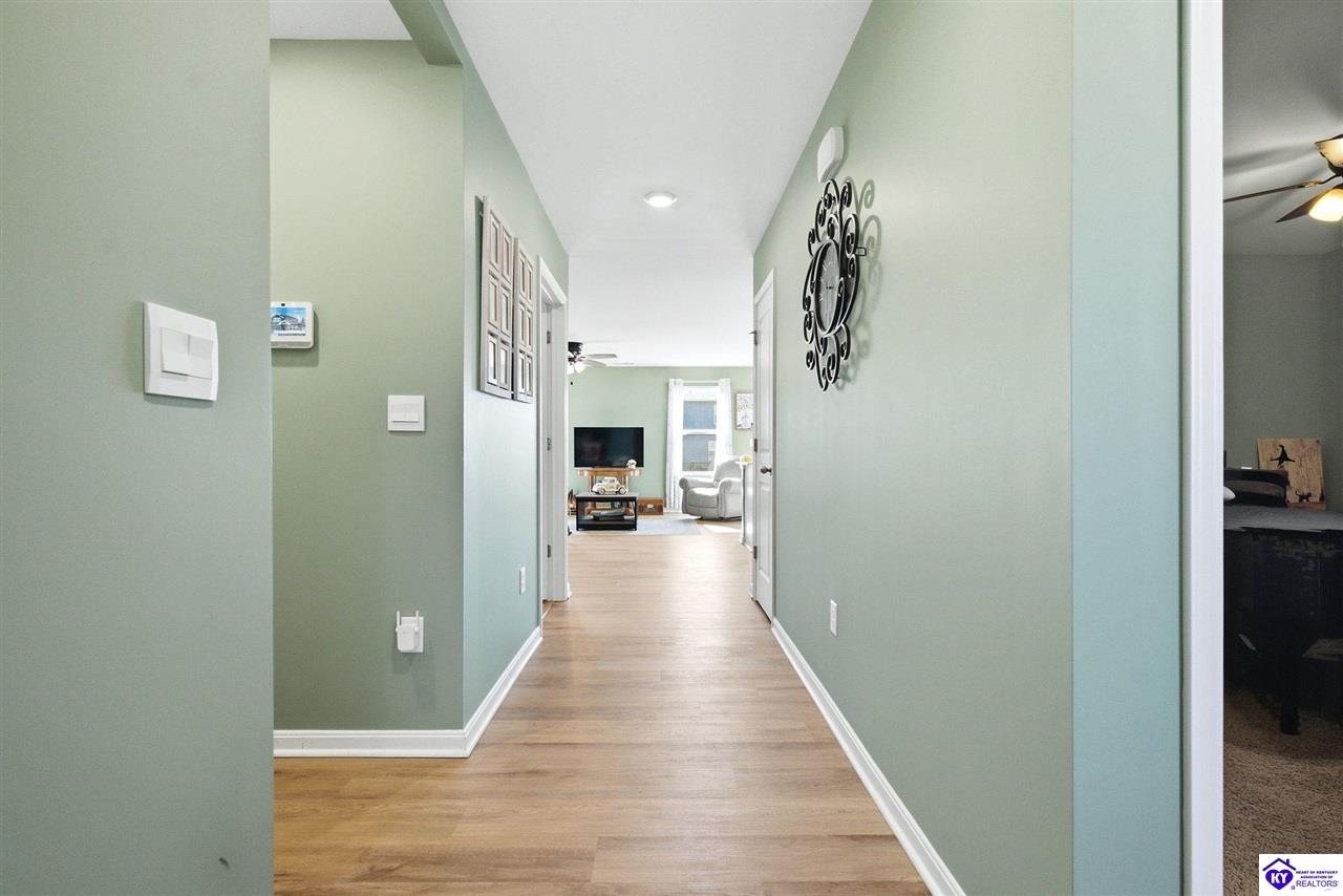 150 Saratoga Ln Property Photo 12