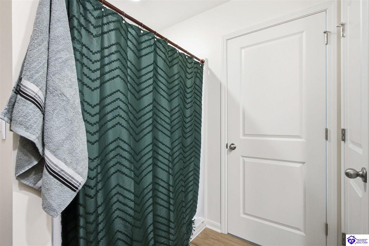 150 Saratoga Ln Property Photo 29