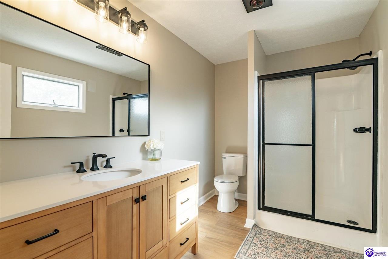 148 S Logsdon Parkway Property Photo 18