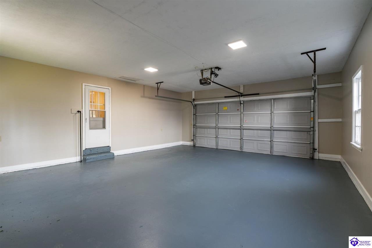 148 S Logsdon Parkway Property Photo 33