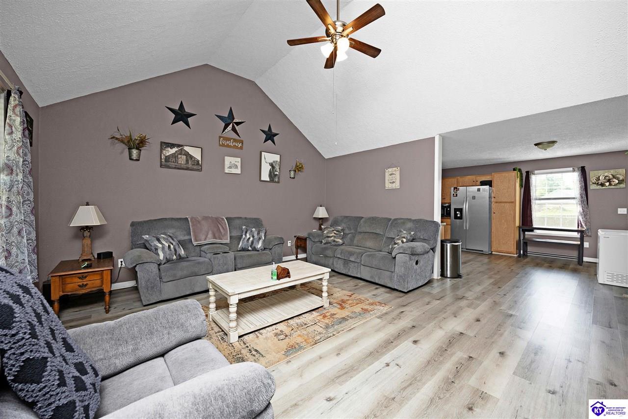 5918 Stovall Road Property Photo 6