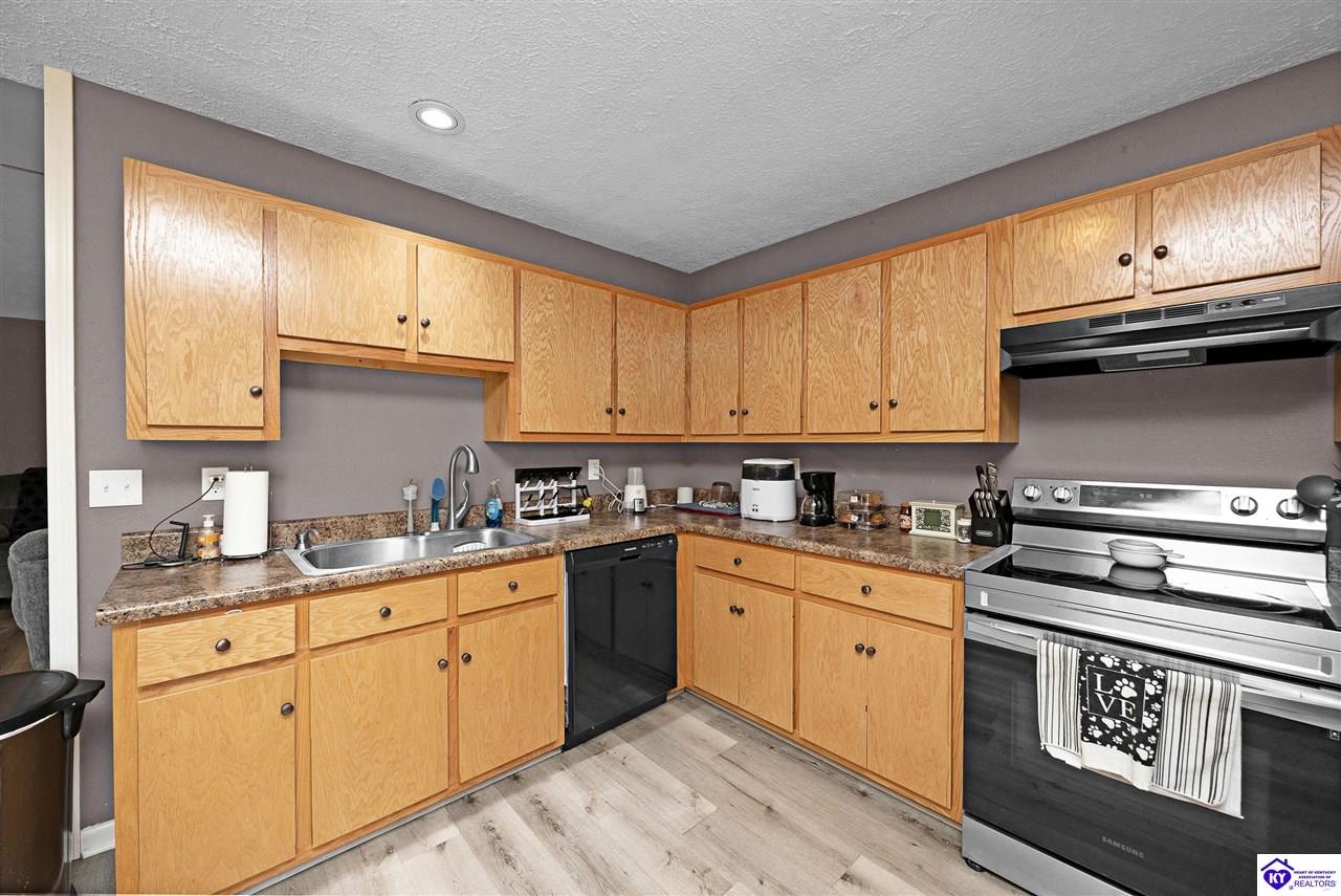 5918 Stovall Road Property Photo 11