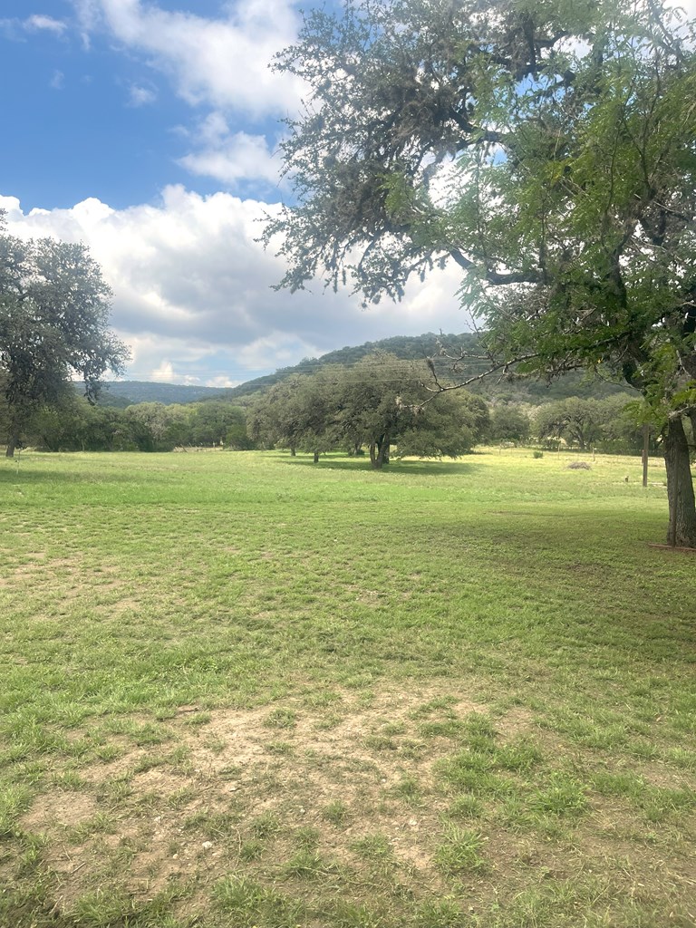 2765 W Ranch Rd 337 Property Photo 10