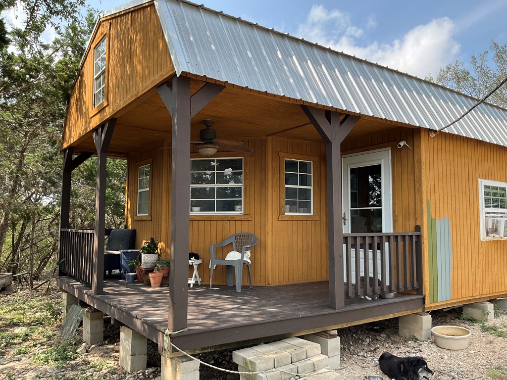 313 Elm Pass 2 Rd Property Photo 8