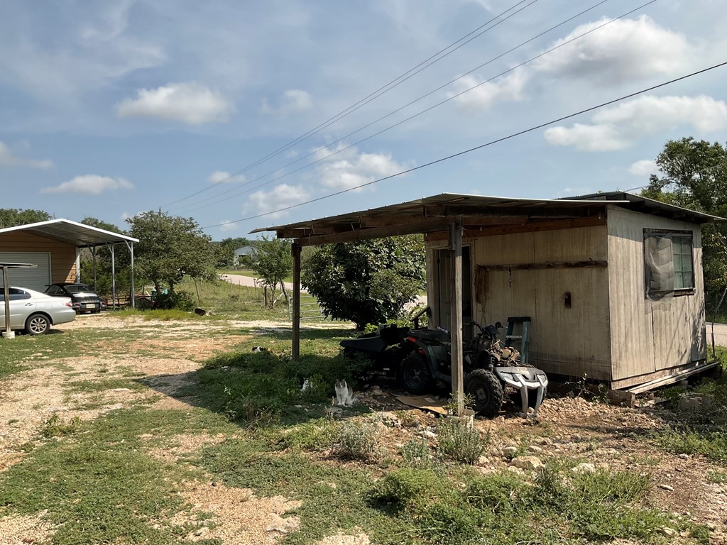 313 Elm Pass 2 Rd Property Photo 9