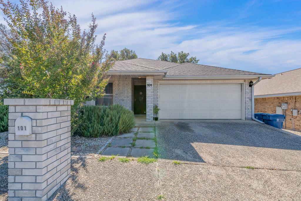 101 Creekside Dr