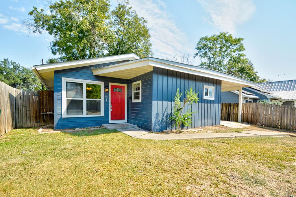 940 Prescott St Property Photo