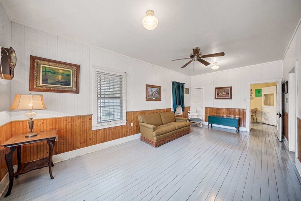 292 Beach Shore Property Photo 6