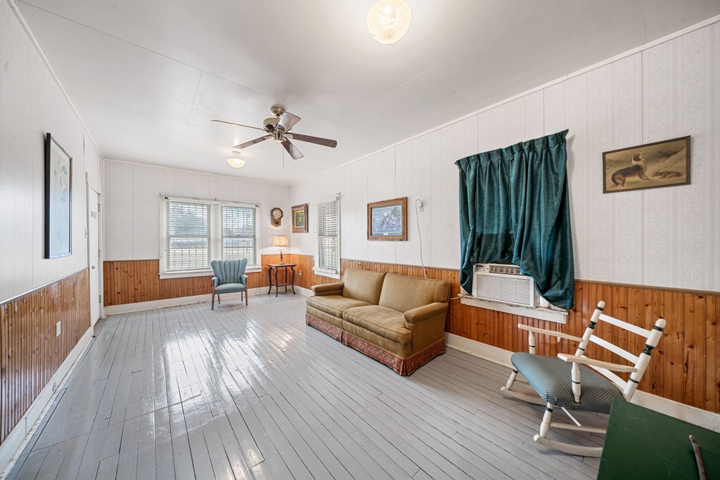 292 Beach Shore Property Photo 8