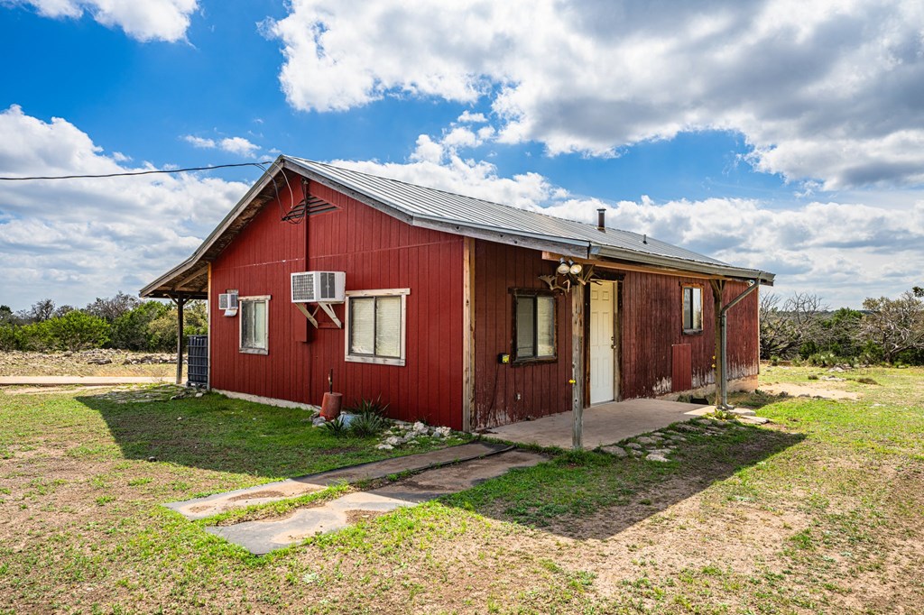 126 Dick Gates Rd Property Photo 11