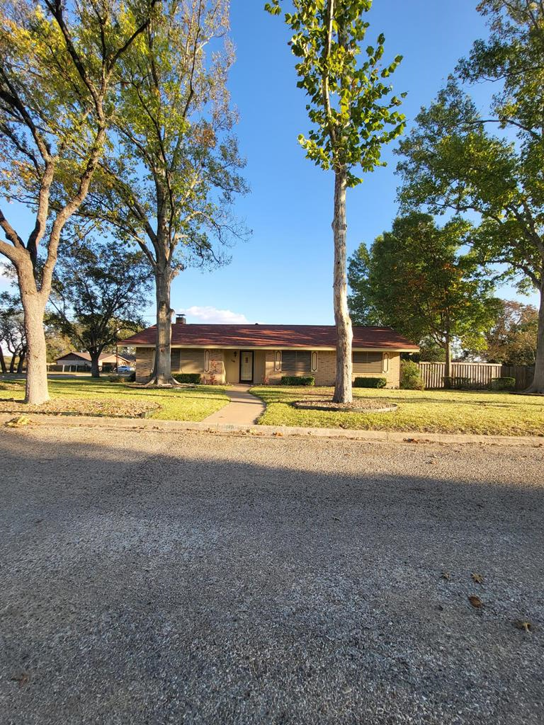 119 Wedgewood Lane Property Photo