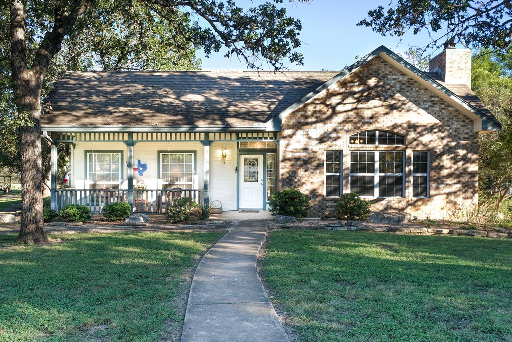 309 E Oak Wood Rd Property Photo