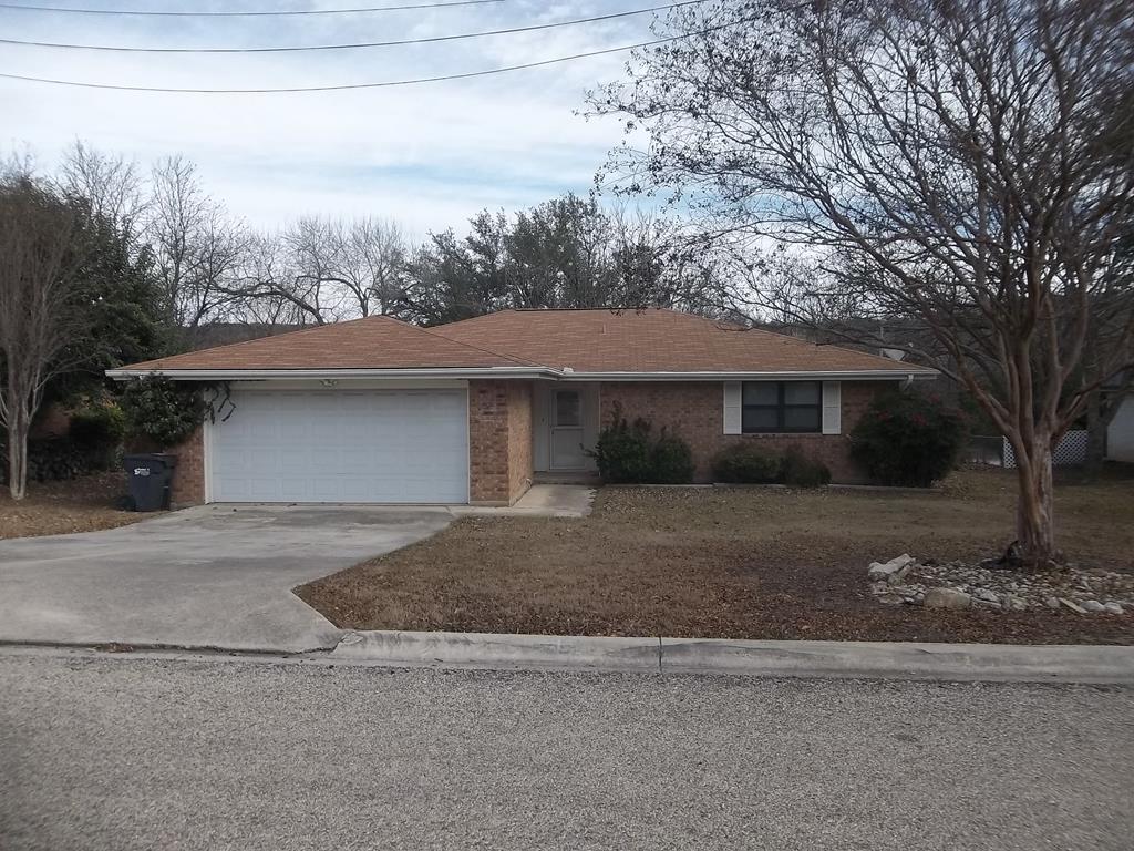 243 W Wedgewood Lane Property Photo