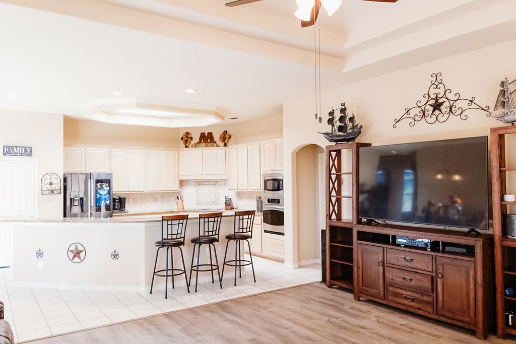 106 Mesquite Trail Property Photo 8