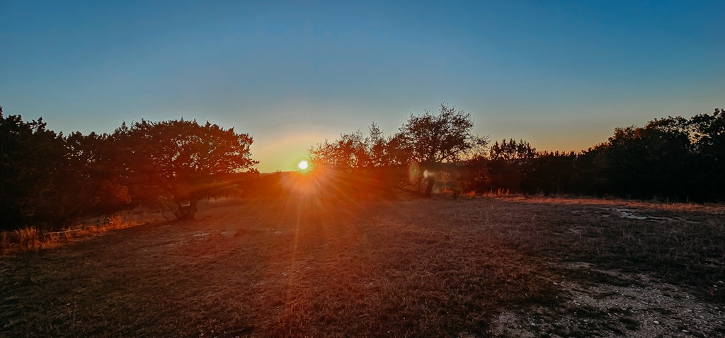 106 Mesquite Trail Property Photo 43